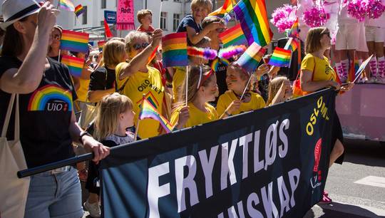 Link til OsloMet er stolt deltaker i Pride